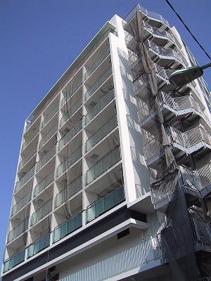 CUBIC M