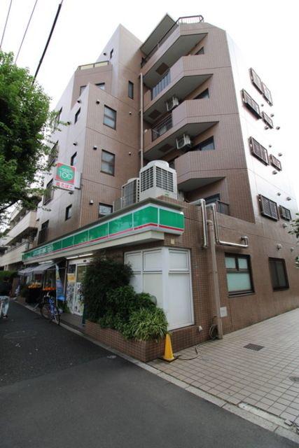 ラ・カーサモモイ