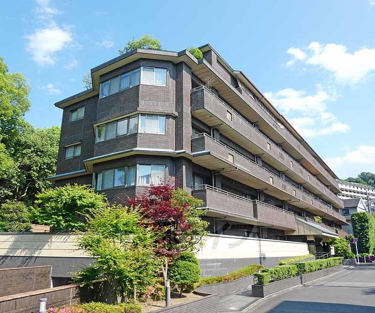 ファミールグラン岡崎東山荘
