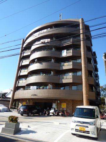 ルポゼ御勝山