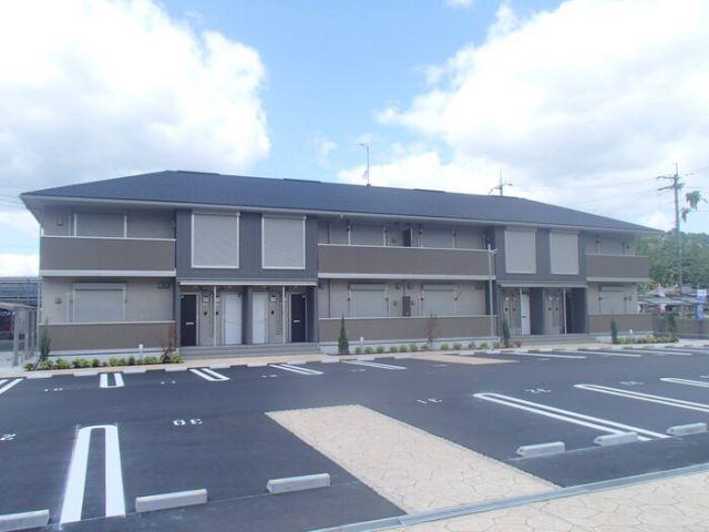 ロイヤルタウン篠山口 B棟(2LDK/1階)