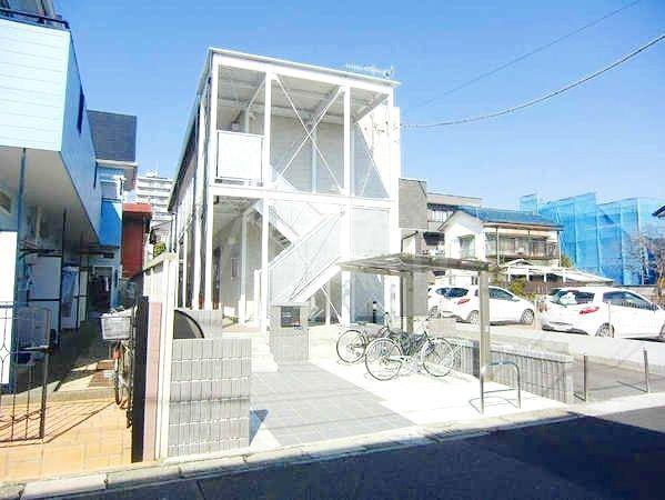 リブリ・代官町