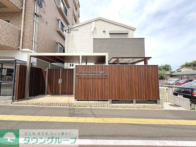 STATION FRONT 連坊