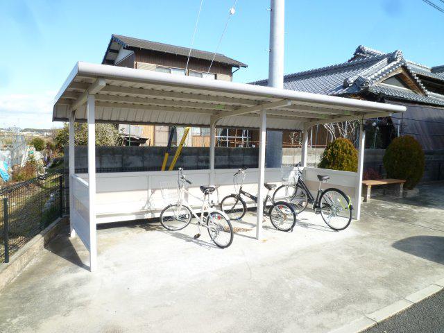 近鉄鈴鹿線 三日市駅 徒歩8分 2階建 築20年