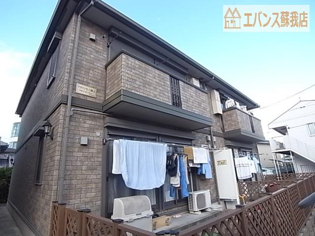 アヴァンセ八幡A