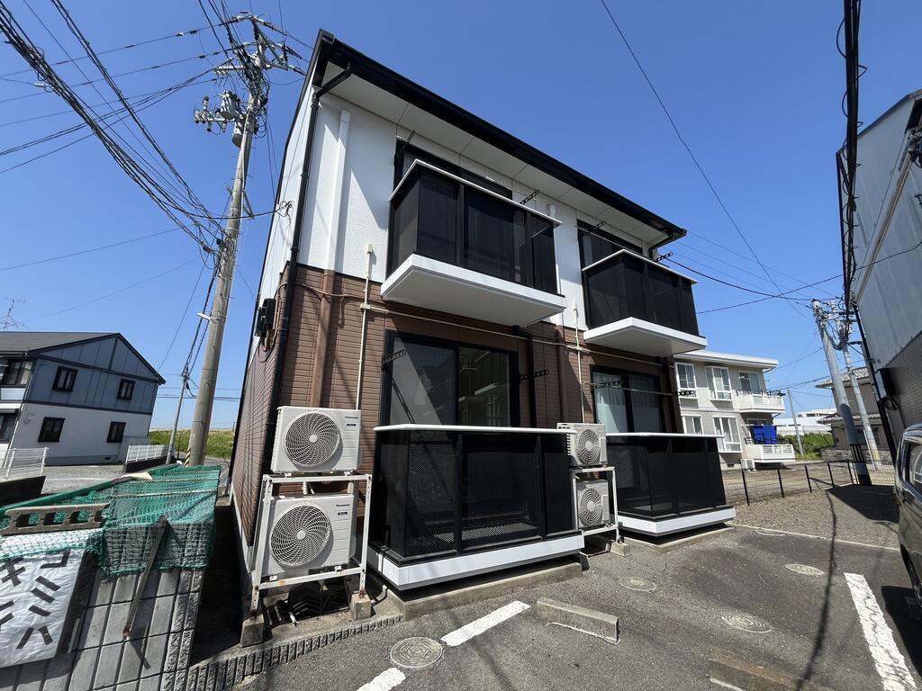 イーストパレスD