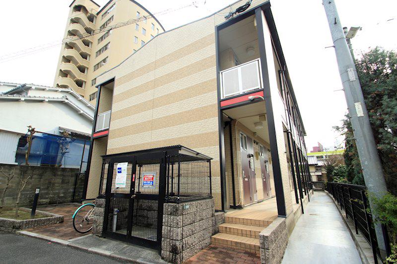 レオパレスフォレスト U