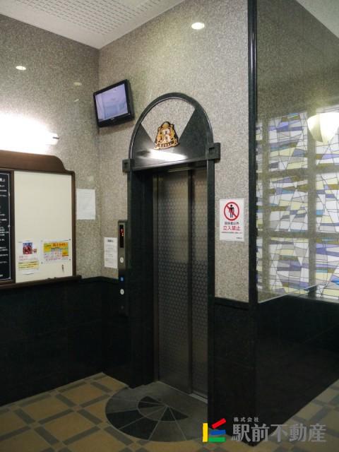 ロイヤル渡辺通II 88