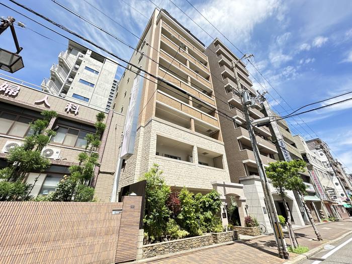 MARE MIYOSHI