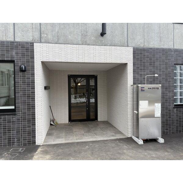 PORTEーBONHEUR N13