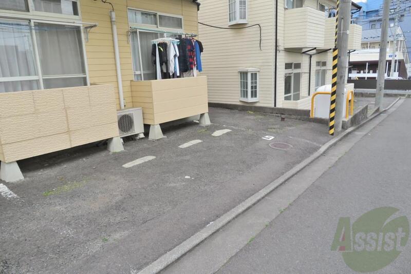 サンパレス成田町