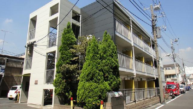 レオパレスSENSUI(1K/3階)