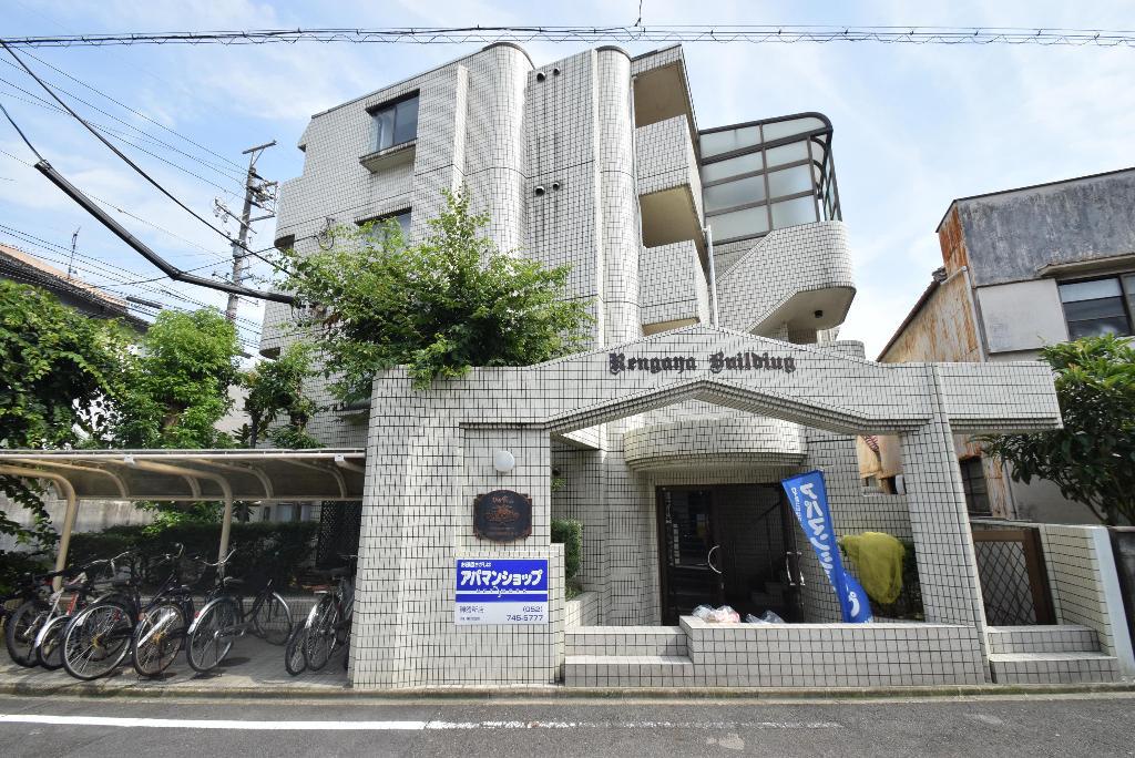 レンガ家ビル