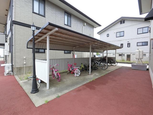 シャンド・フルールA棟