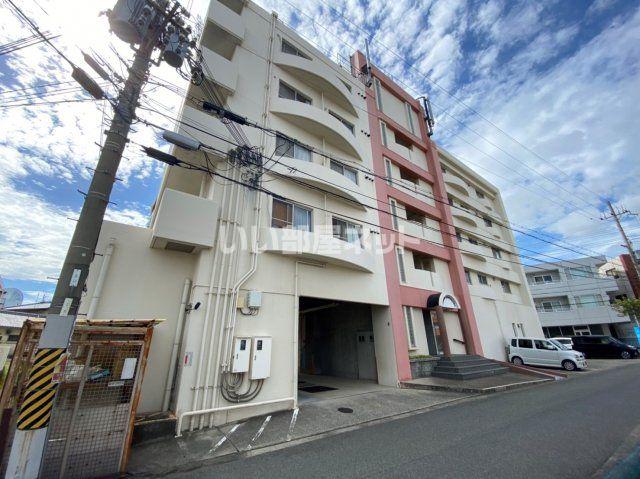 メゾンKITSUNEJIMA