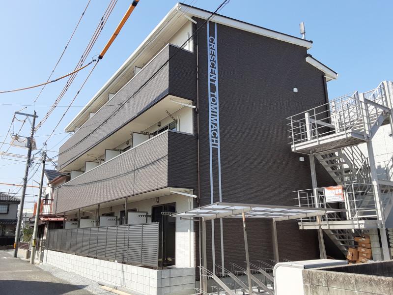クレセント富町