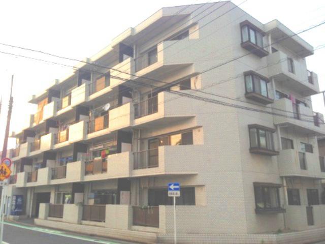 リュミエ川口