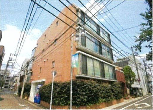 ラグジュアリーアパートメント若林CQ
