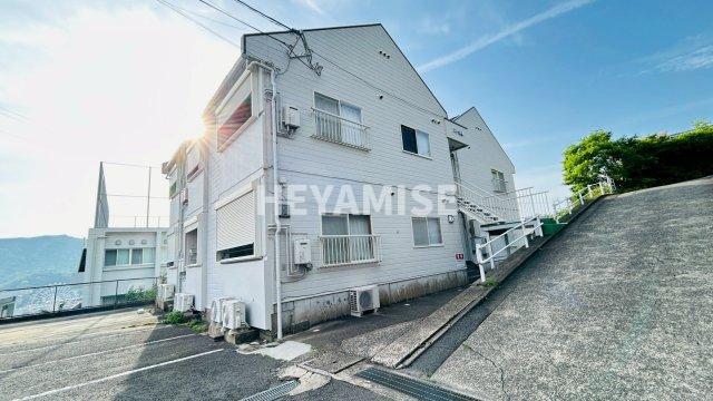 APARTMENTGRUS銭座