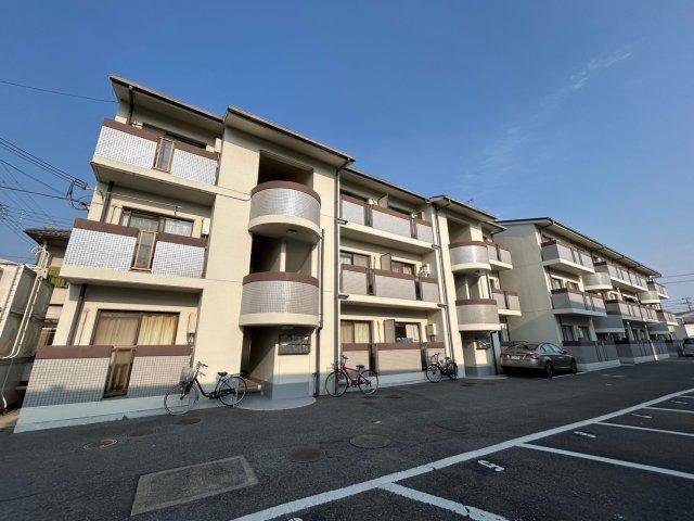サンハイツ上滝野D棟