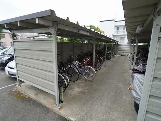 シャトーさわだ