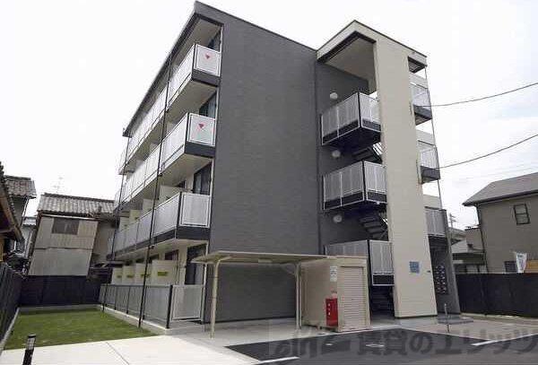 レオパレスフォンターナ内本町