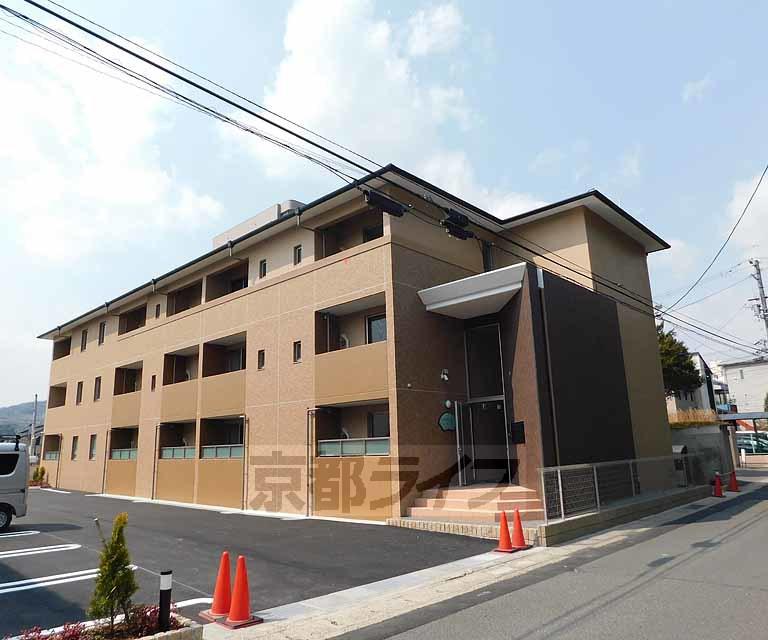SCHONE小町