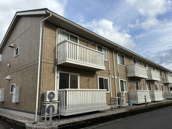 リビングタウン舟橋壱番館A