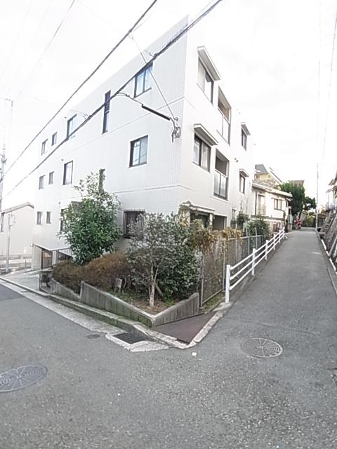 中西フラット