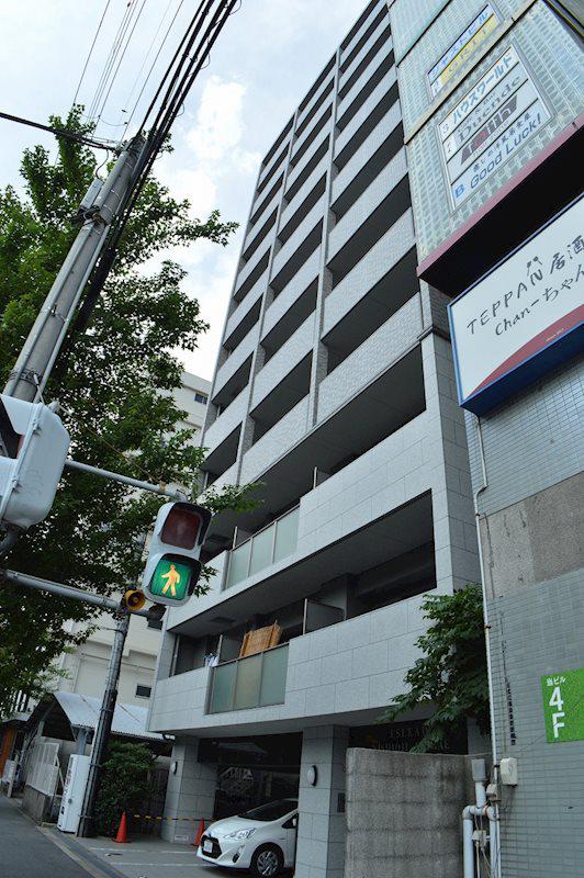 エスリード西大路駅前