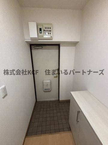 センチュリー中央
