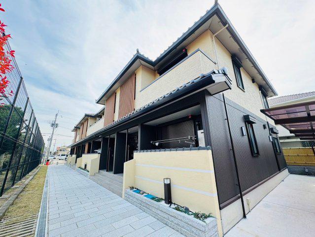 ＪＲ関西本線 八尾駅 徒歩10分 2階建 築4年