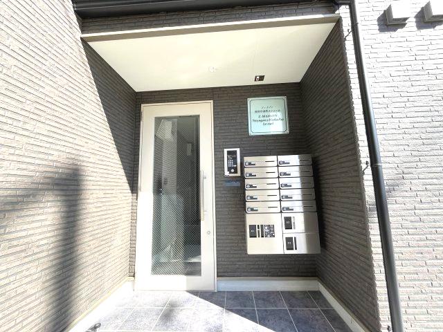 ジーメゾン寝屋川秦町ルシェール