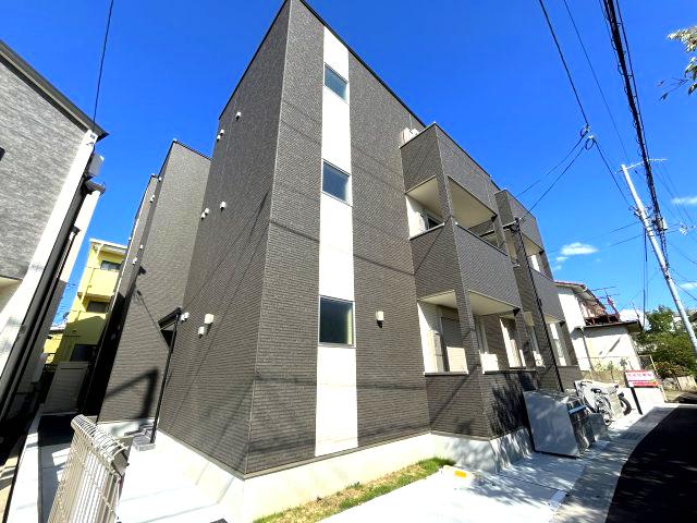 ジーメゾン寝屋川秦町ルシェール(1LDK/1階)