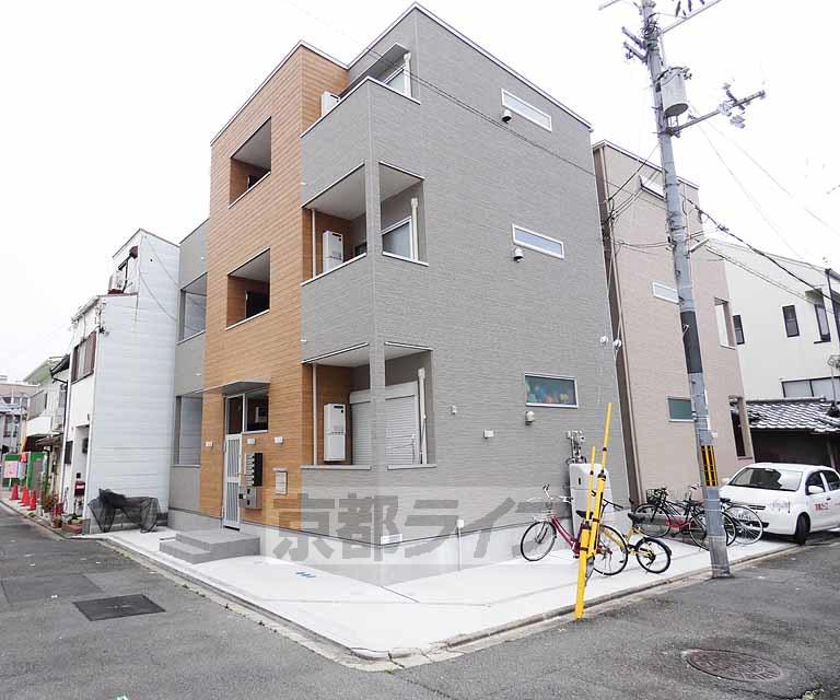 ハーモニーテラス深草平田町