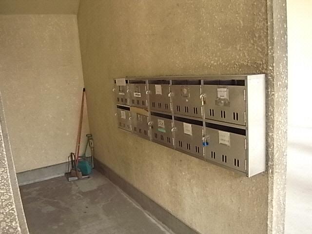 ひかりビル