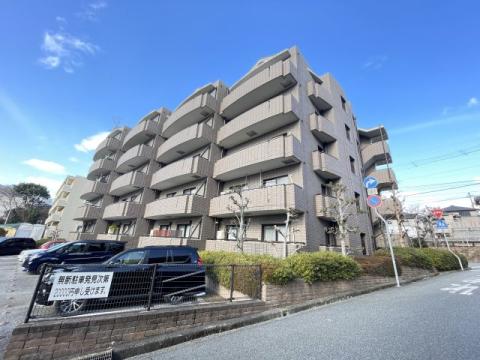 宝塚彩悠館