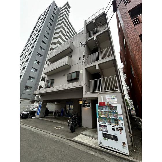 カラーズガーデン仙台東口
