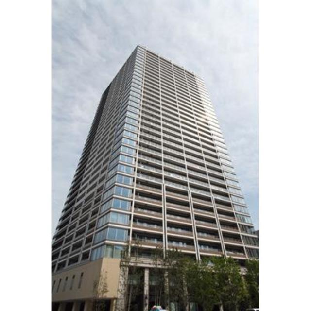GLOBAL FRONT TOWER