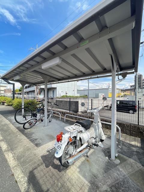 ＪＲ阪和線 紀伊駅 徒歩55分 2階建 築18年