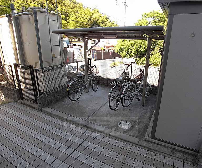 レオパレスFOREST桂坂