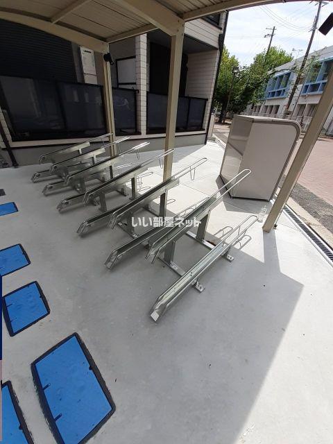 エムグレース平野