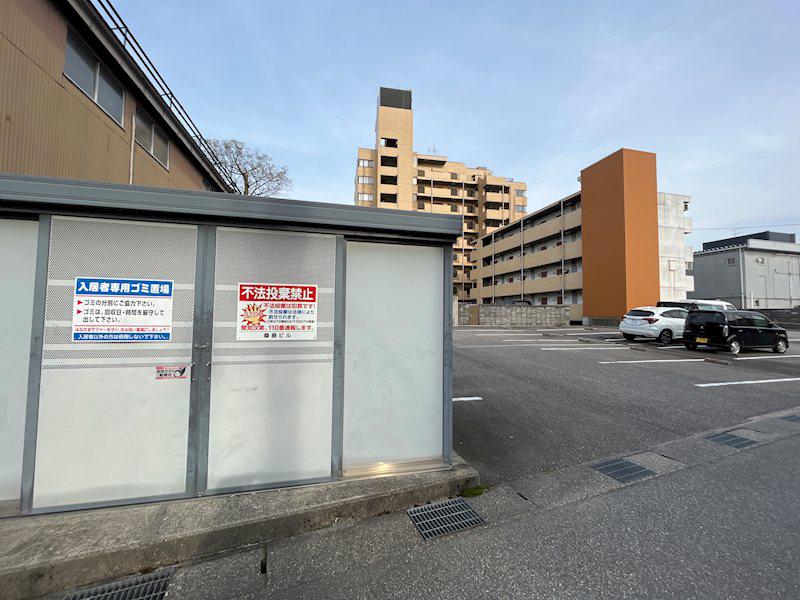 桑島ビルA(2LDK/8階)の外観写真