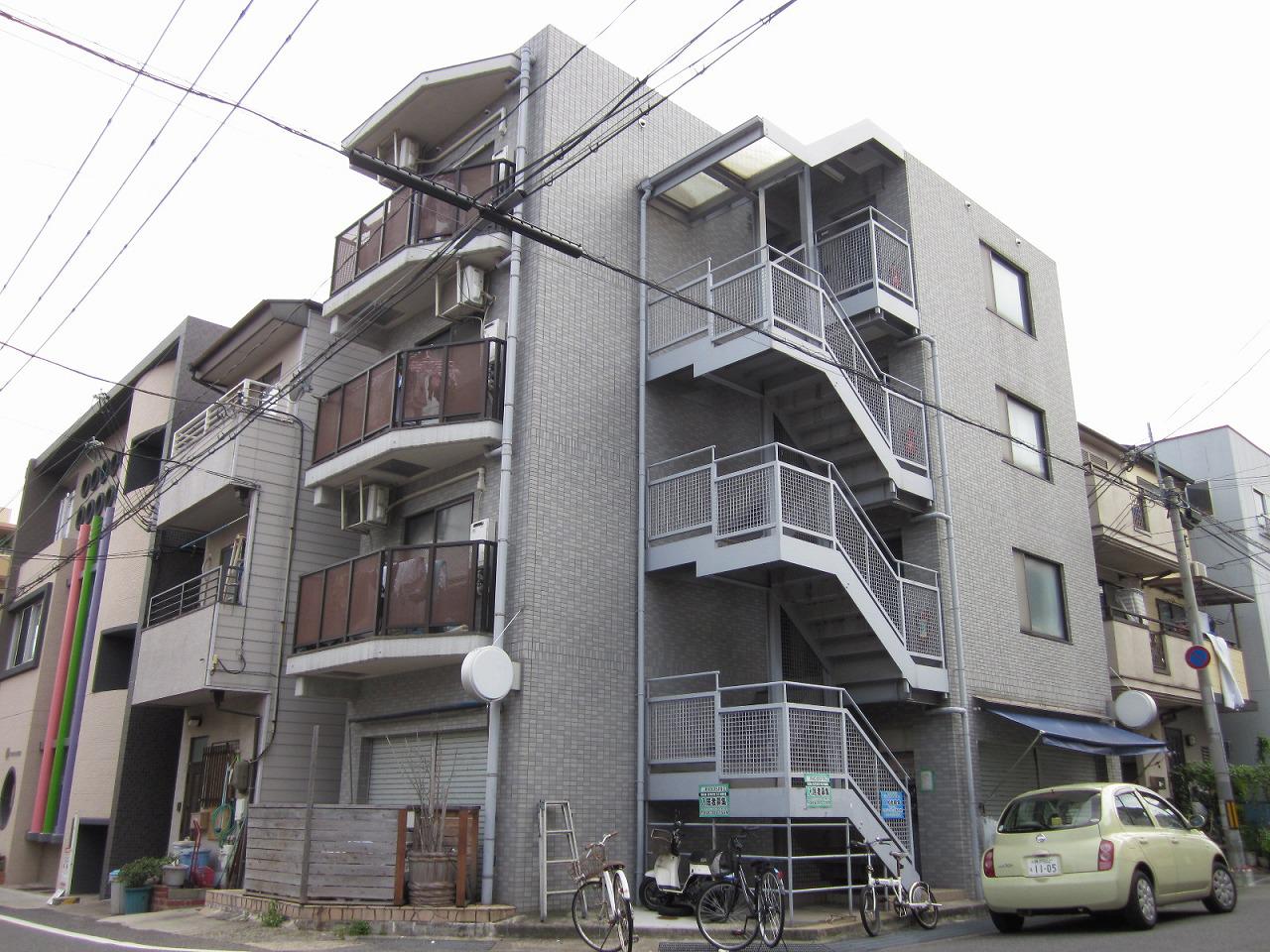エイエムハイツ