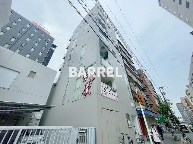 地下鉄御堂筋線 西中島南方駅 徒歩4分 7階建 築21年