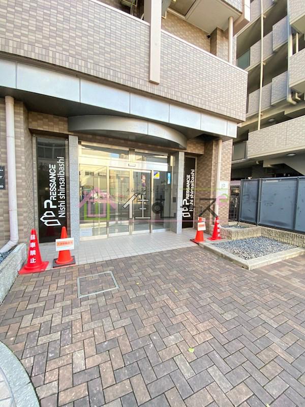 プレサンス西心斎橋