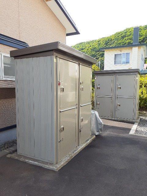 レラ カムイ
