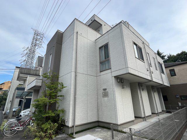 フォーシーズンズ聖蹟