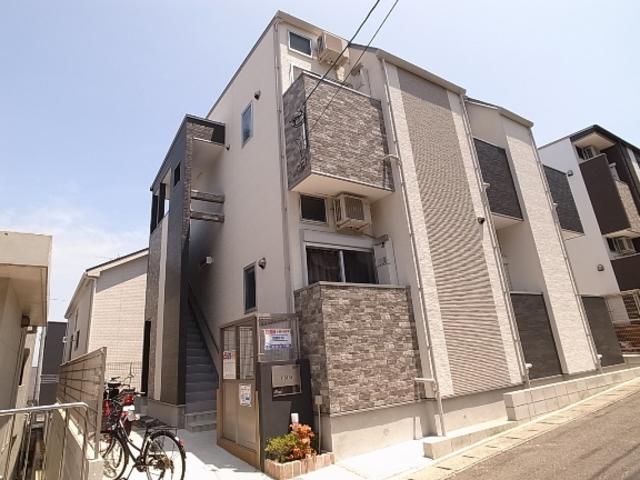 地下鉄七隈線 福大前駅 徒歩12分 2階建 築10年
