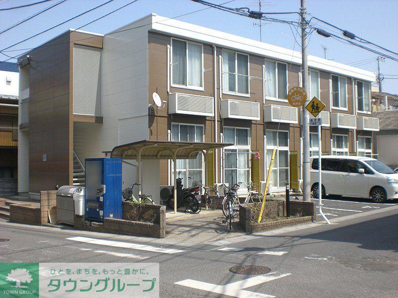 レオパレスクレスト